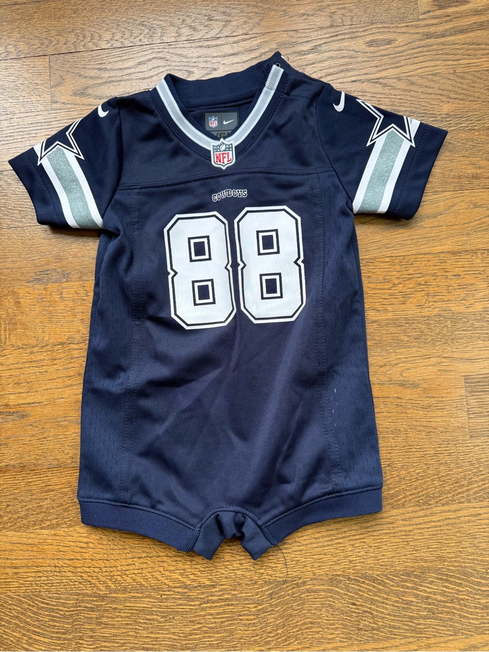 Nike Dallas Cowboys CeeDee Lamb baby onesie jersey, size 3-6